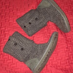 AUTHENTIC Classic Cardy UGG Boots